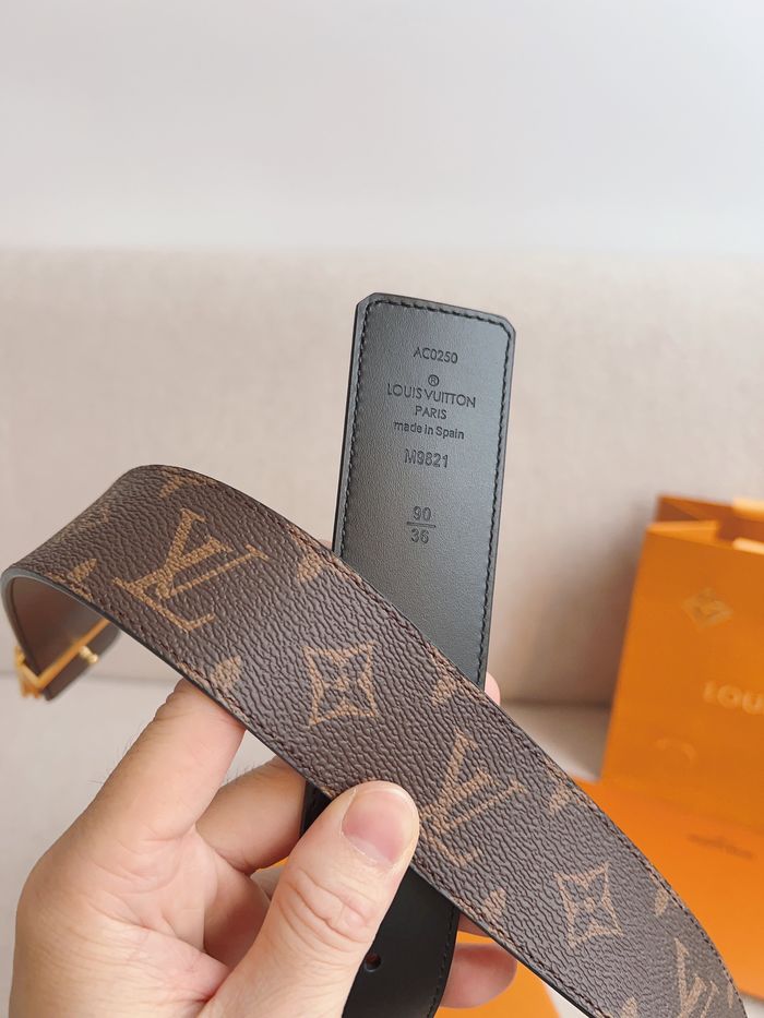 Louis Vuitton Belt 40MM LVB00128